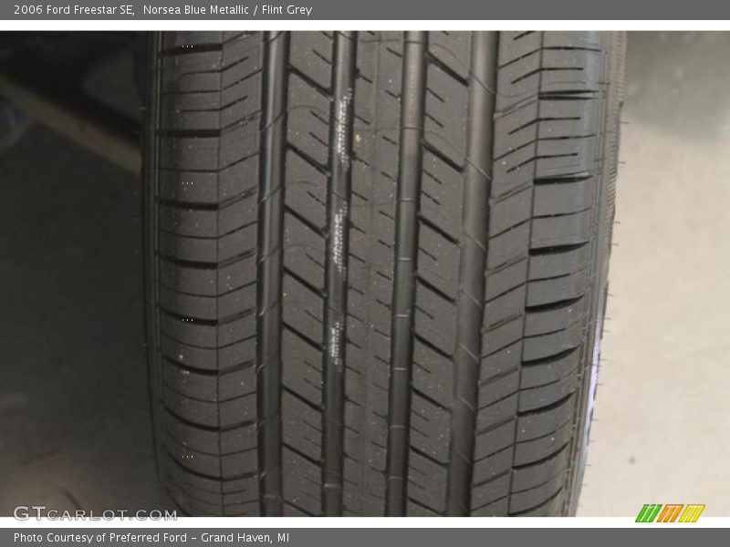 Norsea Blue Metallic / Flint Grey 2006 Ford Freestar SE