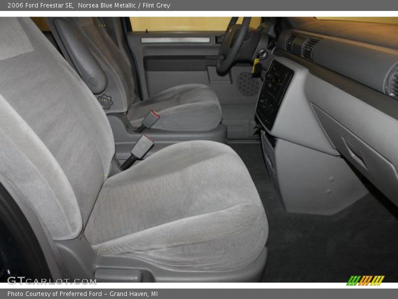 Norsea Blue Metallic / Flint Grey 2006 Ford Freestar SE