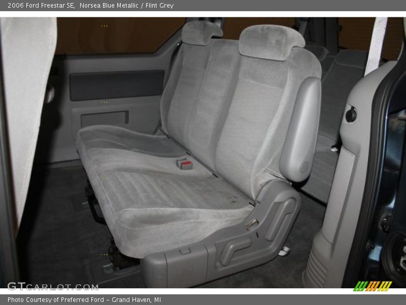 Norsea Blue Metallic / Flint Grey 2006 Ford Freestar SE