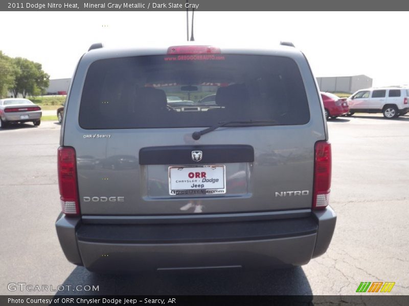 Mineral Gray Metallic / Dark Slate Gray 2011 Dodge Nitro Heat