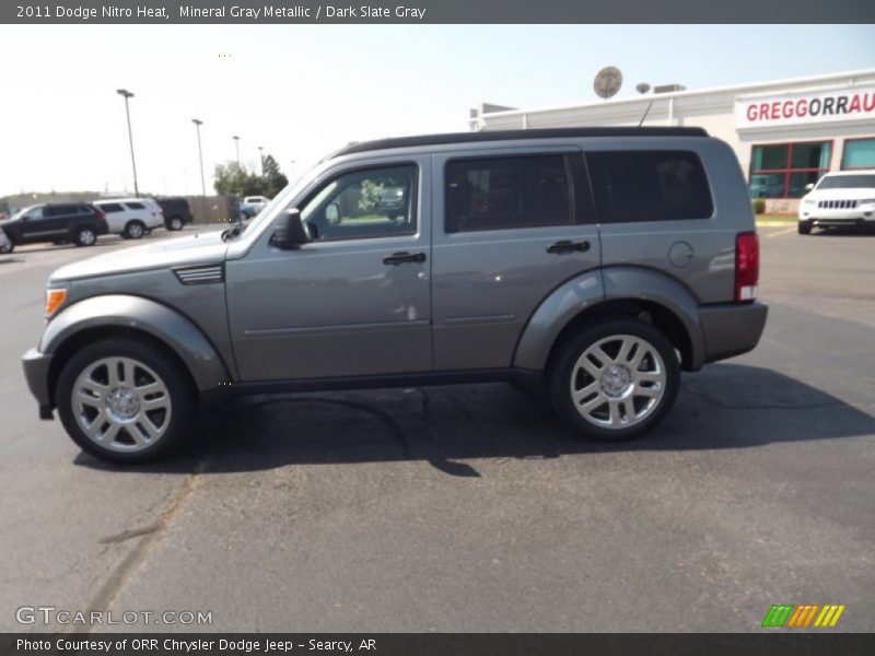 Mineral Gray Metallic / Dark Slate Gray 2011 Dodge Nitro Heat