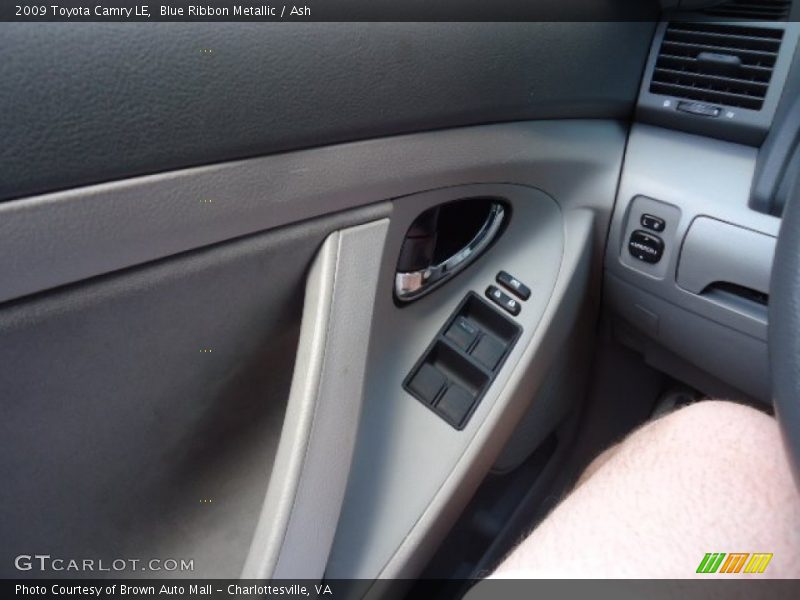 Blue Ribbon Metallic / Ash 2009 Toyota Camry LE