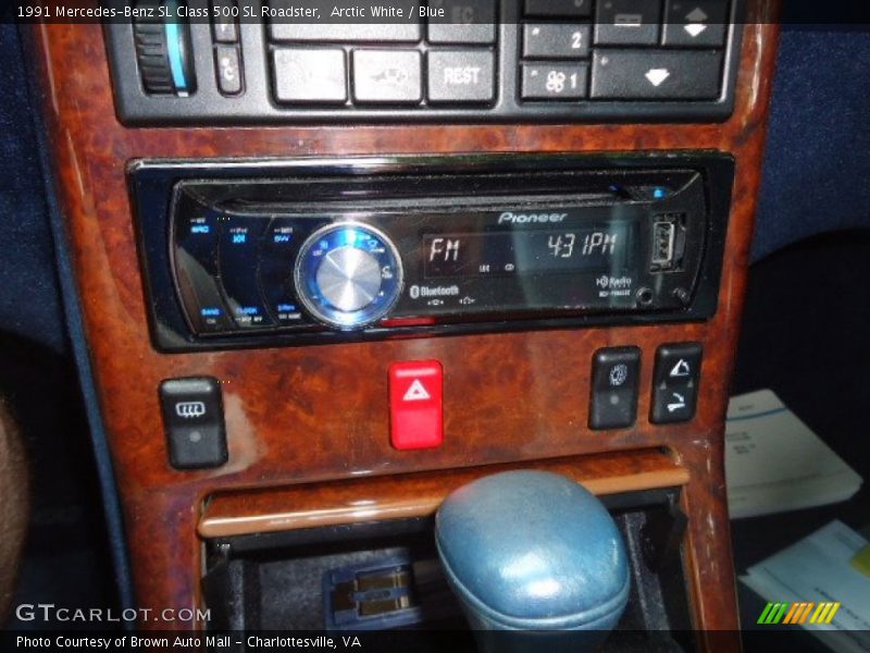 Arctic White / Blue 1991 Mercedes-Benz SL Class 500 SL Roadster