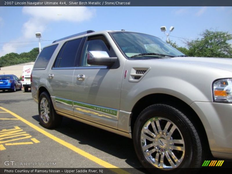 Silver Birch Metallic / Stone/Charcoal 2007 Lincoln Navigator Ultimate 4x4