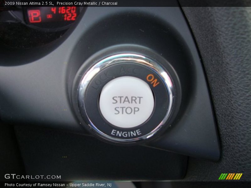 Precision Gray Metallic / Charcoal 2009 Nissan Altima 2.5 SL