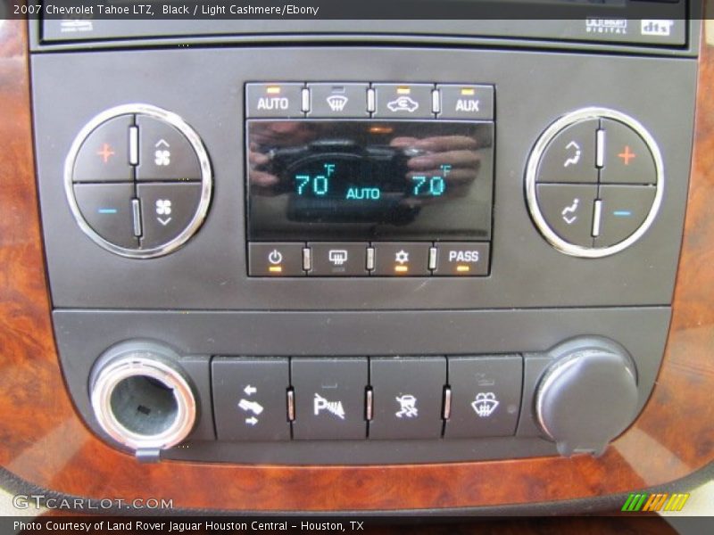 Black / Light Cashmere/Ebony 2007 Chevrolet Tahoe LTZ