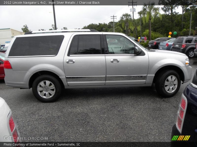 Ingot Silver Metallic / Charcoal Black 2012 Lincoln Navigator L 4x2