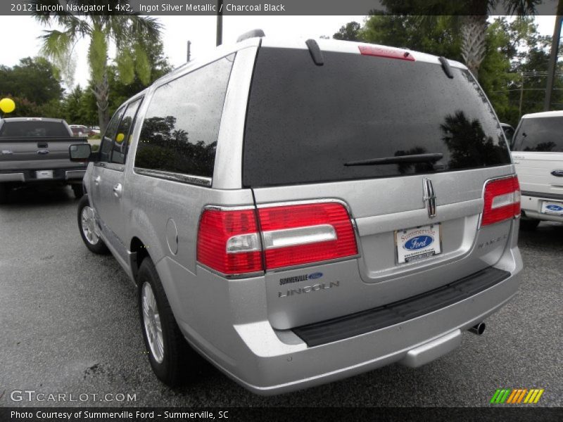 Ingot Silver Metallic / Charcoal Black 2012 Lincoln Navigator L 4x2