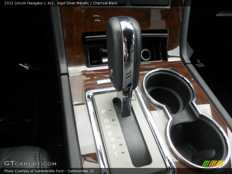 2012 Navigator L 4x2 6 Speed Automatic Shifter