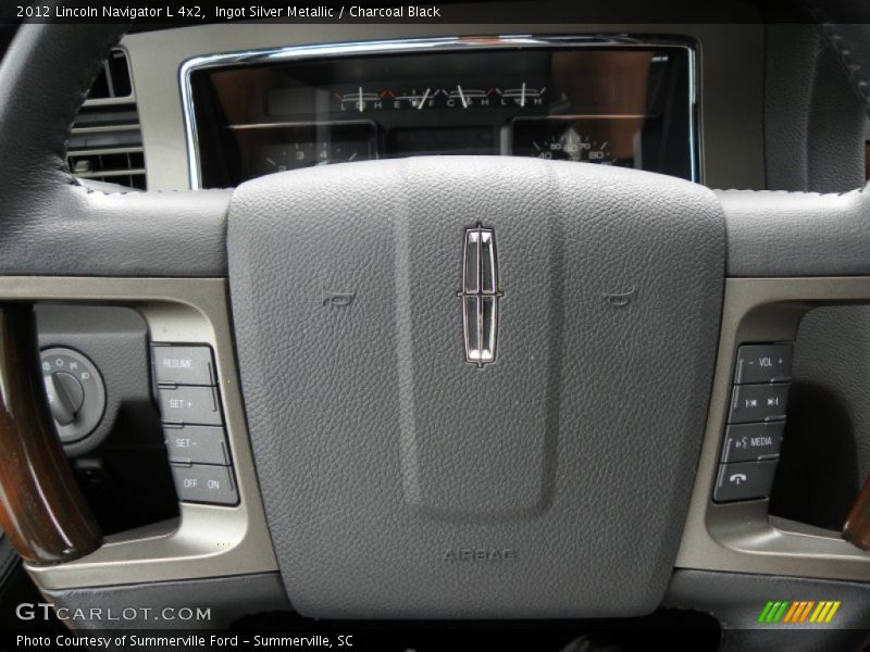Ingot Silver Metallic / Charcoal Black 2012 Lincoln Navigator L 4x2