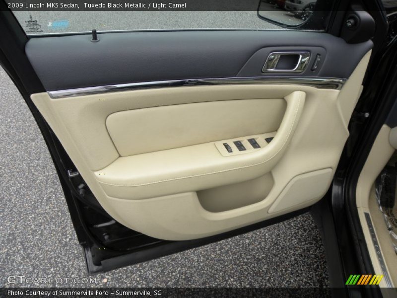 Tuxedo Black Metallic / Light Camel 2009 Lincoln MKS Sedan