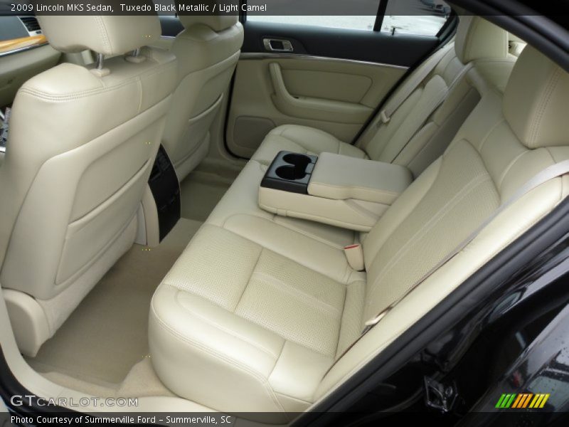 Tuxedo Black Metallic / Light Camel 2009 Lincoln MKS Sedan