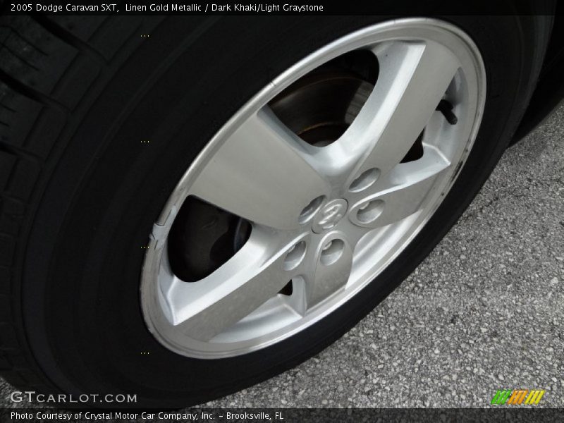 Linen Gold Metallic / Dark Khaki/Light Graystone 2005 Dodge Caravan SXT