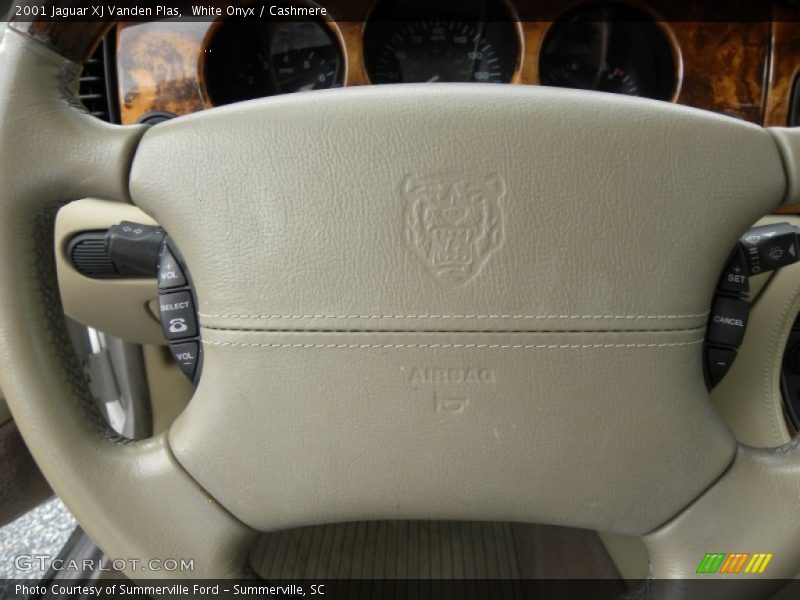 White Onyx / Cashmere 2001 Jaguar XJ Vanden Plas