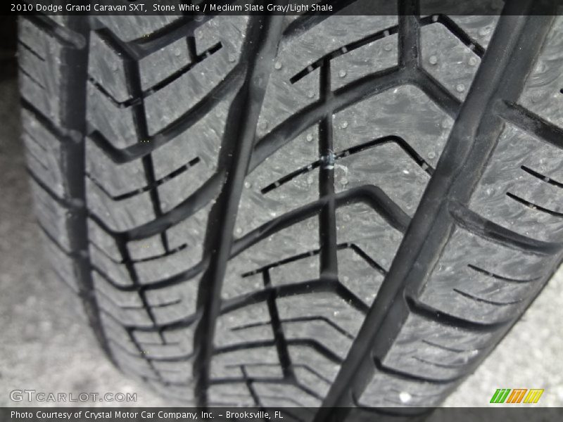 Stone White / Medium Slate Gray/Light Shale 2010 Dodge Grand Caravan SXT