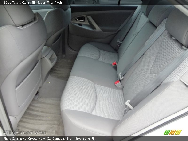 Super White / Ash 2011 Toyota Camry SE