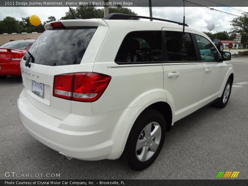 Bianco White / Black/Light Frost Beige 2011 Dodge Journey Mainstreet