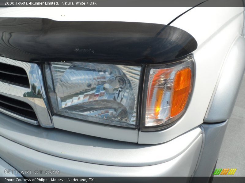 Natural White / Oak 2000 Toyota 4Runner Limited