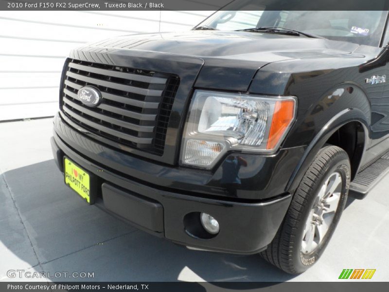 Tuxedo Black / Black 2010 Ford F150 FX2 SuperCrew