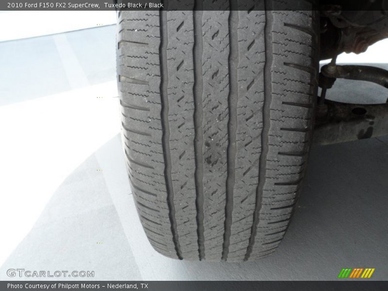 Tuxedo Black / Black 2010 Ford F150 FX2 SuperCrew