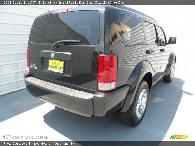 Brilliant Black Crystal Pearl / Dark Slate Gray/Light Slate Gray 2008 Dodge Nitro SXT