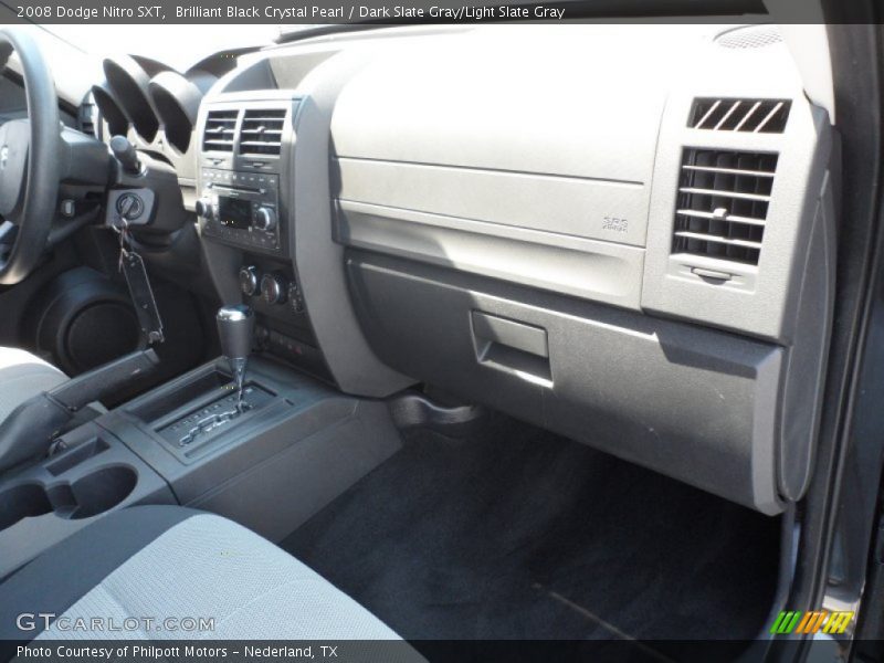 Brilliant Black Crystal Pearl / Dark Slate Gray/Light Slate Gray 2008 Dodge Nitro SXT