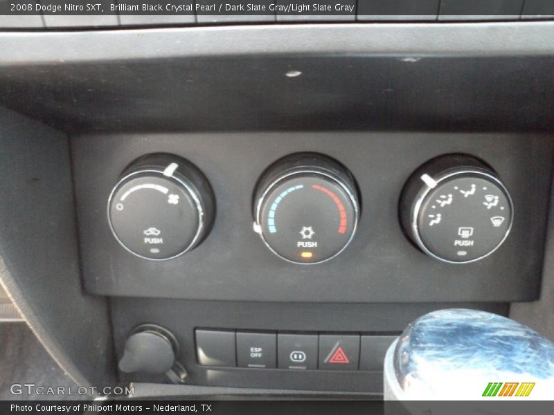 Brilliant Black Crystal Pearl / Dark Slate Gray/Light Slate Gray 2008 Dodge Nitro SXT