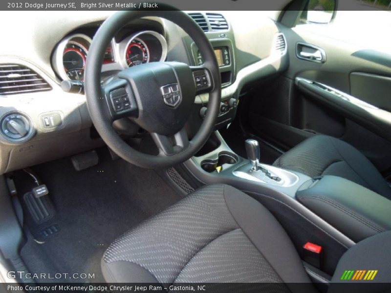 Bright Silver Metallic / Black 2012 Dodge Journey SE