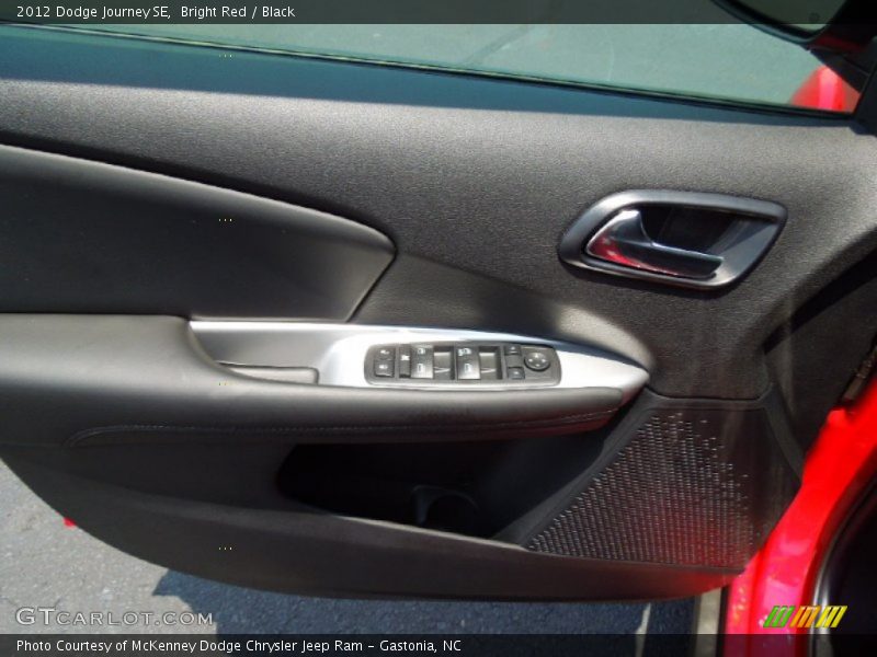 Bright Red / Black 2012 Dodge Journey SE