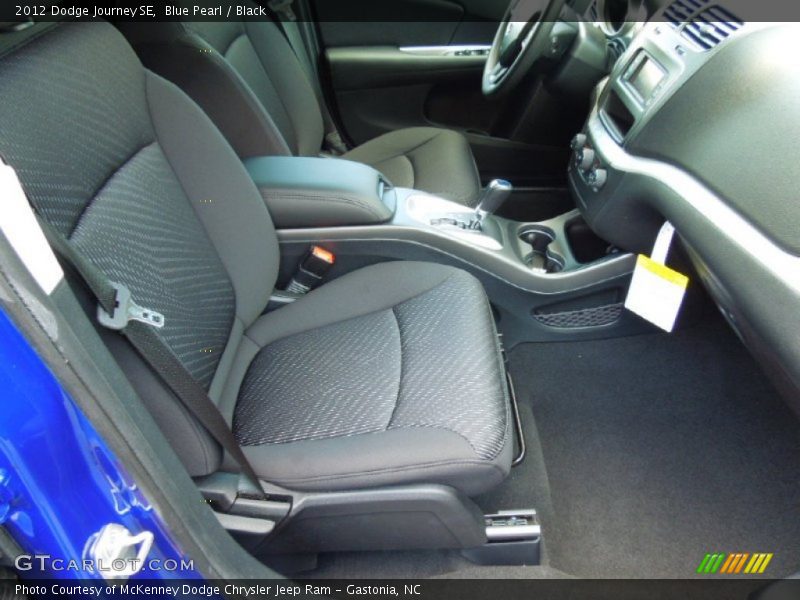  2012 Journey SE Black Interior