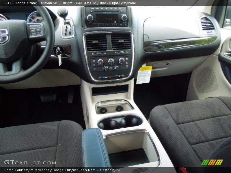 Dashboard of 2012 Grand Caravan SXT