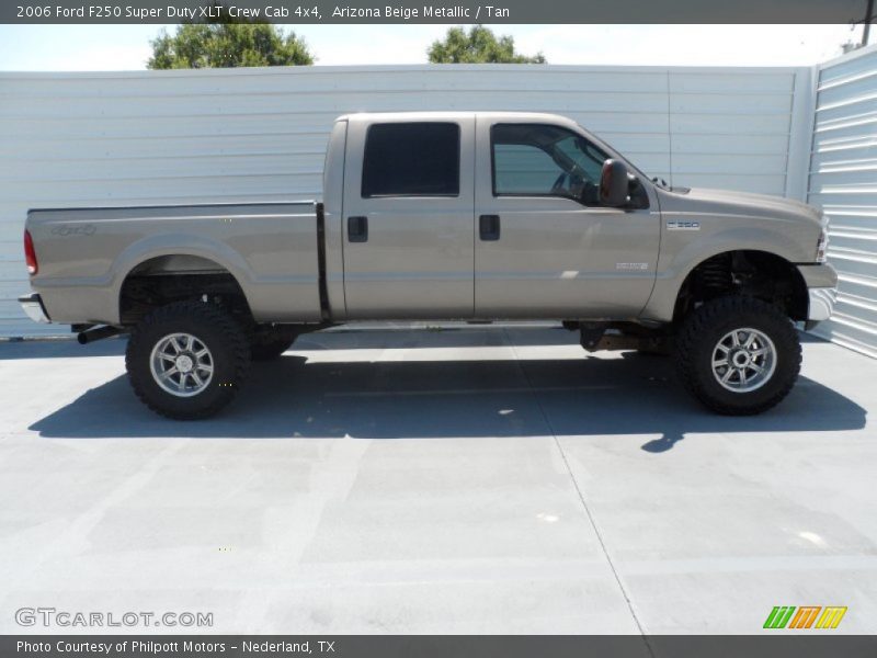 Arizona Beige Metallic / Tan 2006 Ford F250 Super Duty XLT Crew Cab 4x4