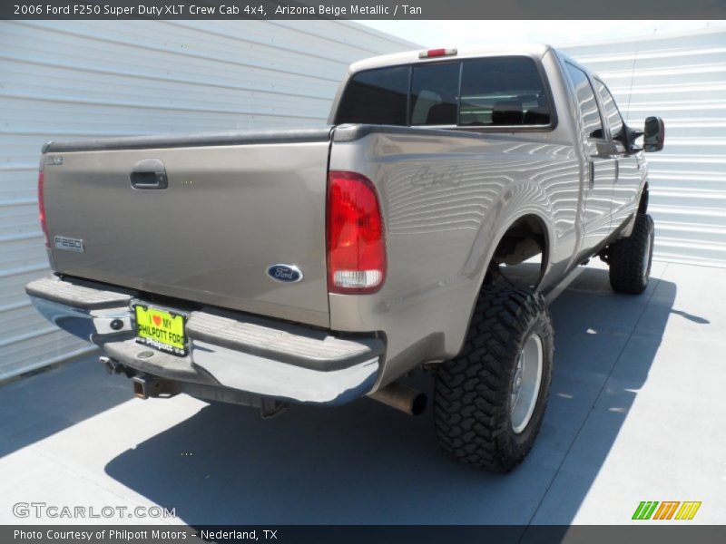 Arizona Beige Metallic / Tan 2006 Ford F250 Super Duty XLT Crew Cab 4x4