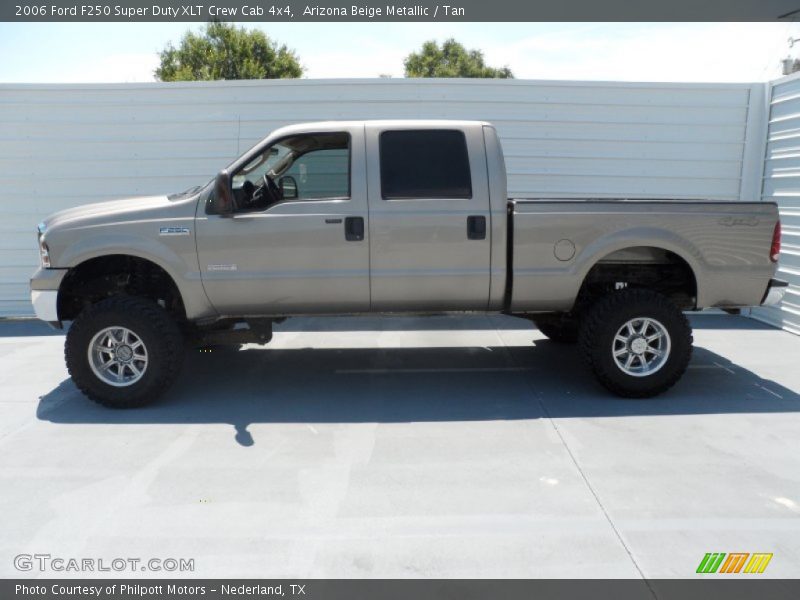 Arizona Beige Metallic / Tan 2006 Ford F250 Super Duty XLT Crew Cab 4x4