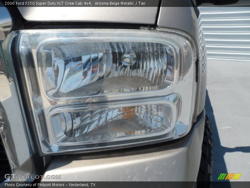 Arizona Beige Metallic / Tan 2006 Ford F250 Super Duty XLT Crew Cab 4x4