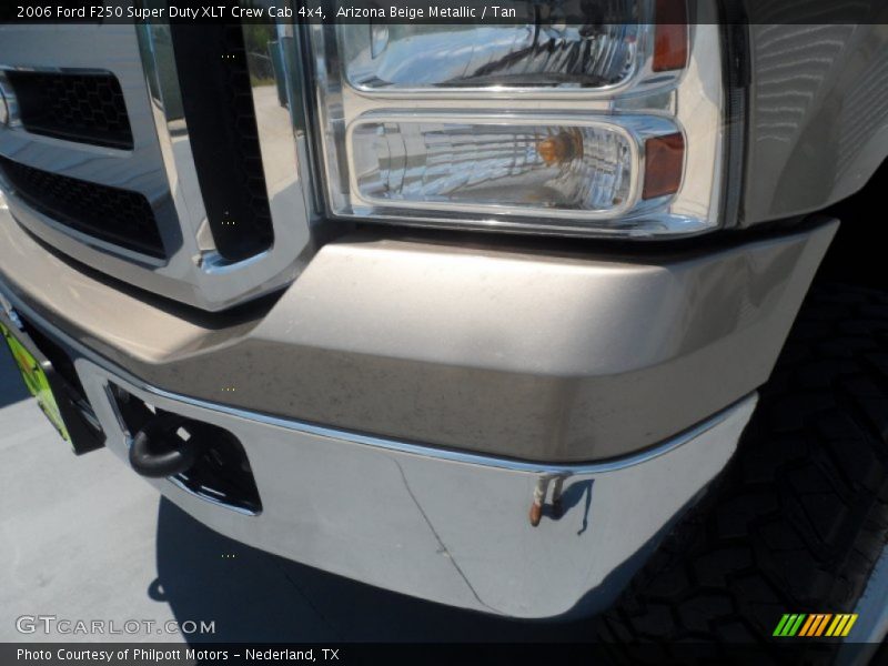 Arizona Beige Metallic / Tan 2006 Ford F250 Super Duty XLT Crew Cab 4x4