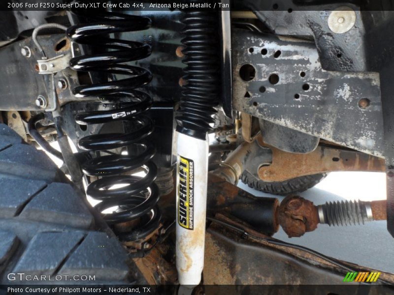 Arizona Beige Metallic / Tan 2006 Ford F250 Super Duty XLT Crew Cab 4x4