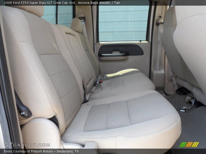 Arizona Beige Metallic / Tan 2006 Ford F250 Super Duty XLT Crew Cab 4x4