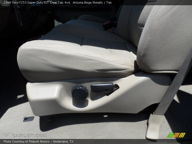 Arizona Beige Metallic / Tan 2006 Ford F250 Super Duty XLT Crew Cab 4x4