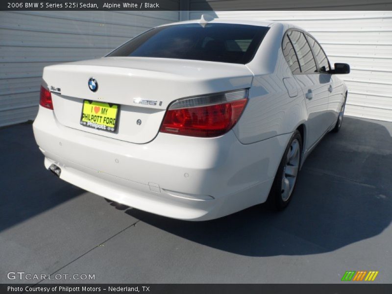 Alpine White / Black 2006 BMW 5 Series 525i Sedan