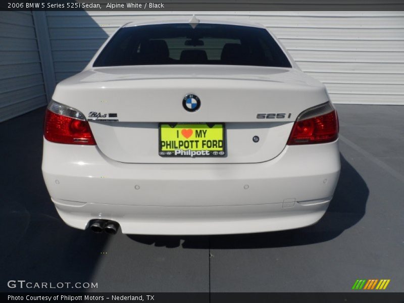 Alpine White / Black 2006 BMW 5 Series 525i Sedan