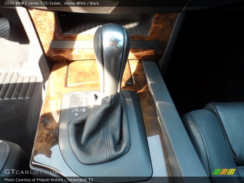 Alpine White / Black 2006 BMW 5 Series 525i Sedan