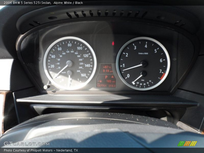 Alpine White / Black 2006 BMW 5 Series 525i Sedan