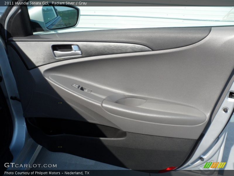 Radiant Silver / Gray 2011 Hyundai Sonata GLS