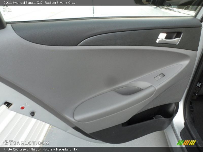 Radiant Silver / Gray 2011 Hyundai Sonata GLS