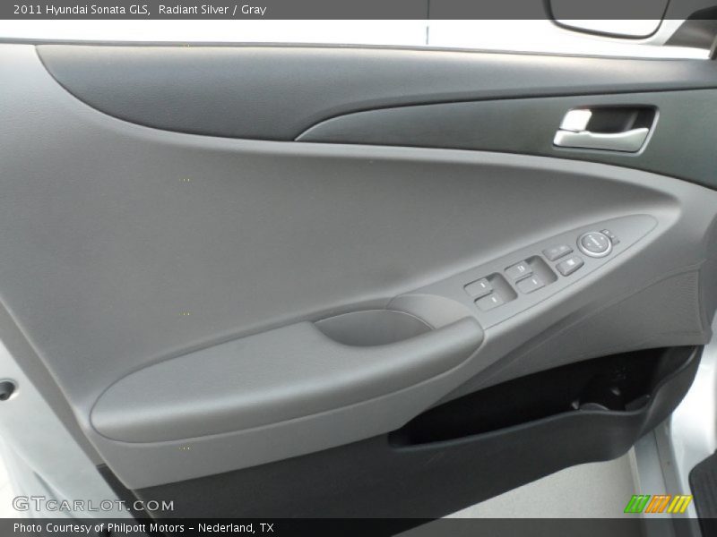 Radiant Silver / Gray 2011 Hyundai Sonata GLS