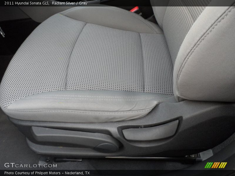 Radiant Silver / Gray 2011 Hyundai Sonata GLS