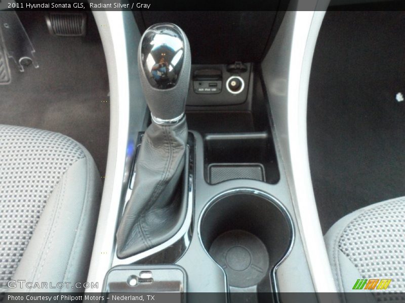 Radiant Silver / Gray 2011 Hyundai Sonata GLS