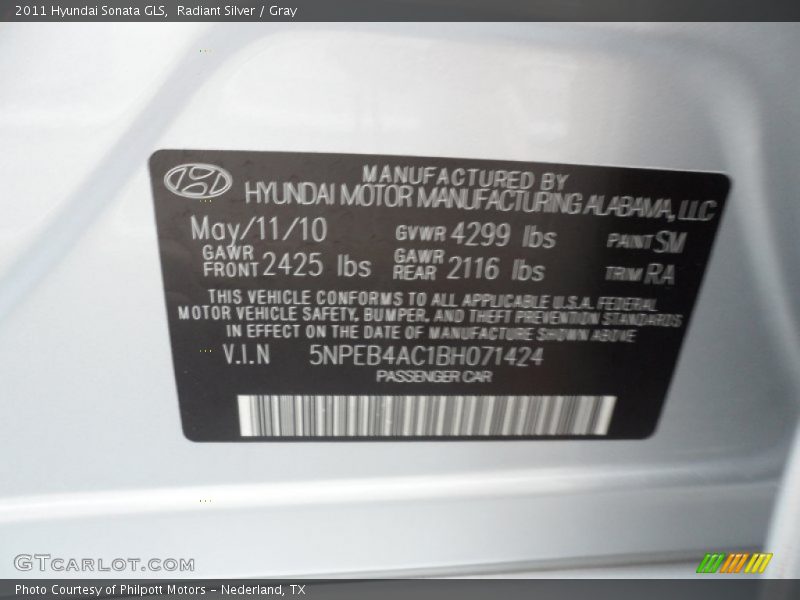 Radiant Silver / Gray 2011 Hyundai Sonata GLS