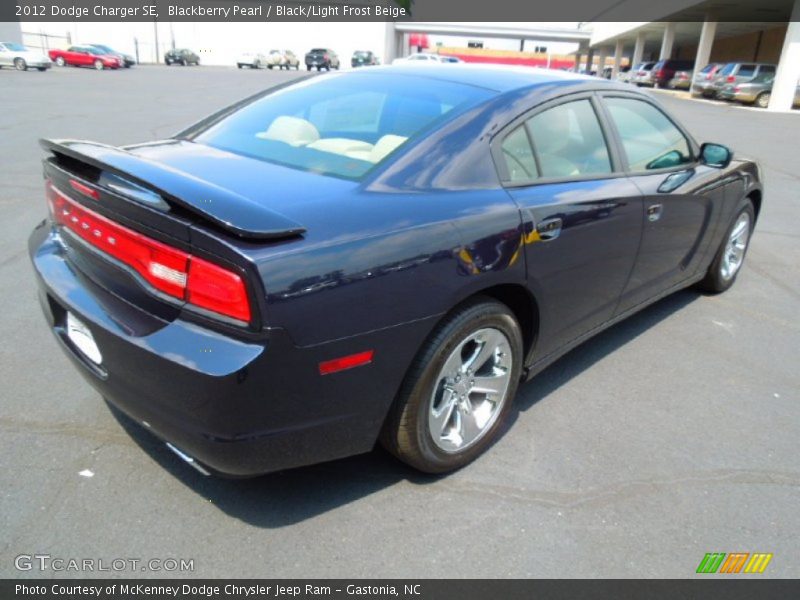 Blackberry Pearl / Black/Light Frost Beige 2012 Dodge Charger SE